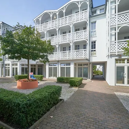 Auszeit Auf Ruegen Nahe Ostsee *